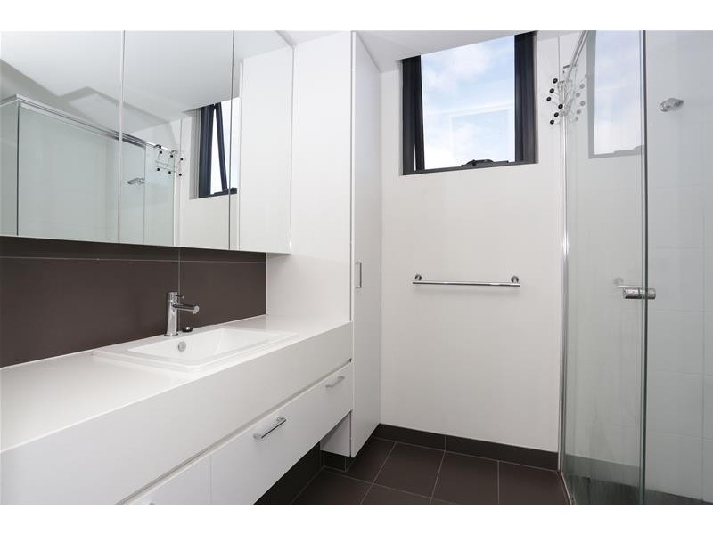 204/402 Dandenong Road, Caulfield North VIC 3161