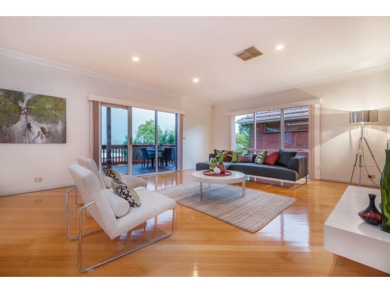8 Brazilia Drive, Glen Waverley VIC 3150