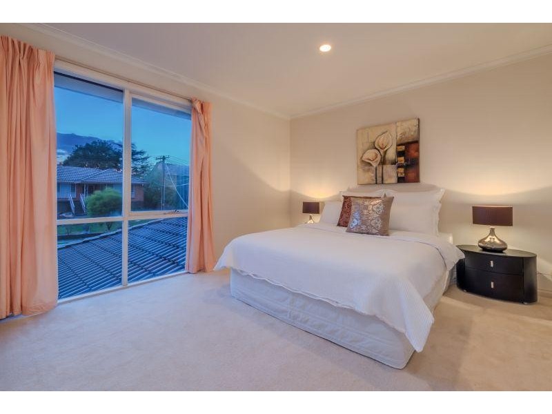 8 Brazilia Drive, Glen Waverley VIC 3150