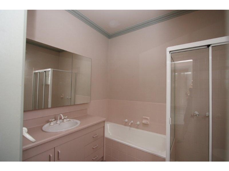 66 Dean Street, Moonee Ponds VIC 3039