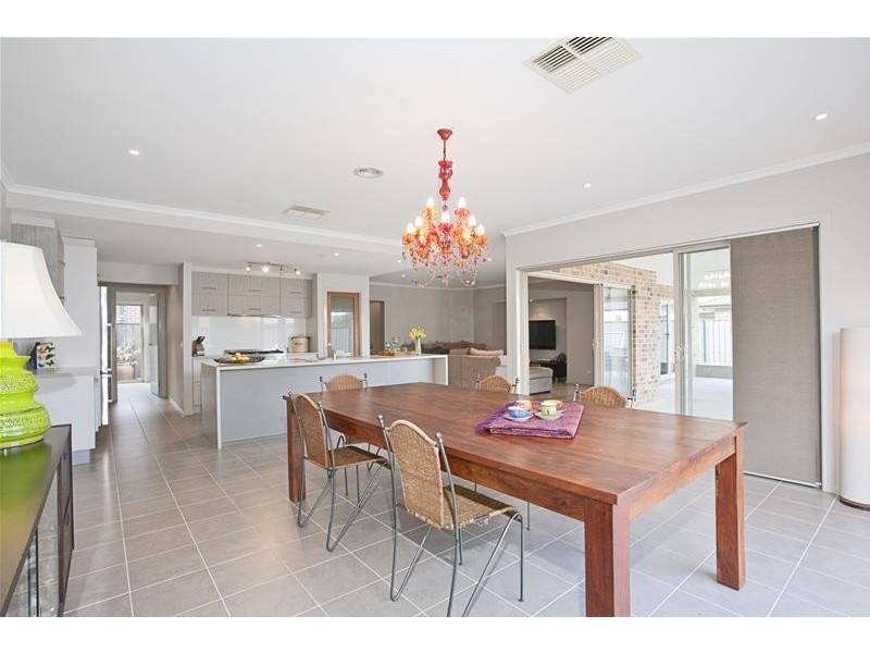 7 Lemongrass Circuit, Point Cook VIC 3030