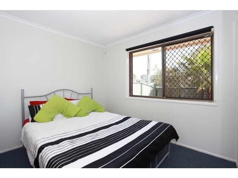 18 Lilly Pilly Street, Crestmead QLD 4132