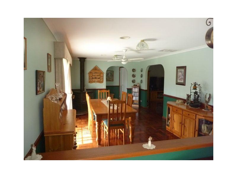 8 Cahill Court, Wallan VIC 3756