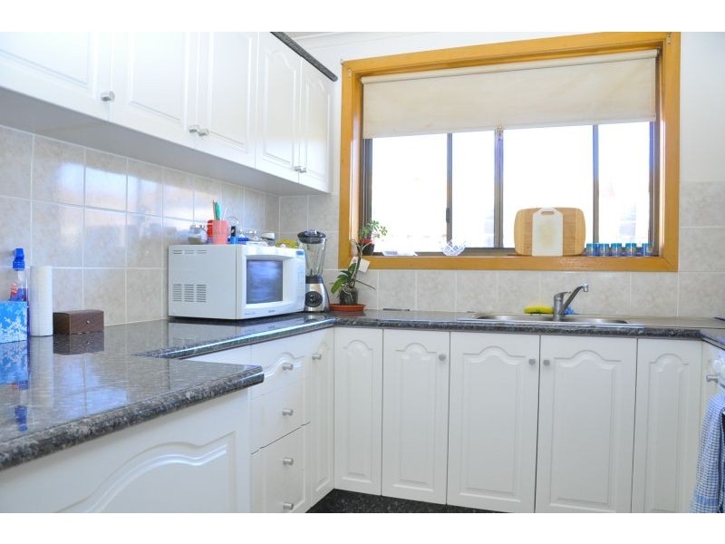 14/114-118 Ferntree Gully Road, Oakleigh East VIC 3166