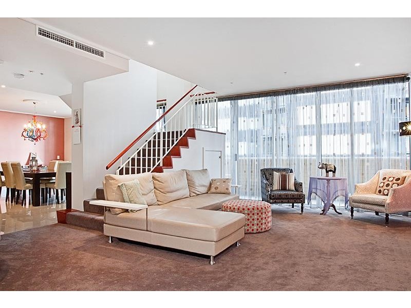 2002/14 Kavanagh Street, Southbank VIC 3006