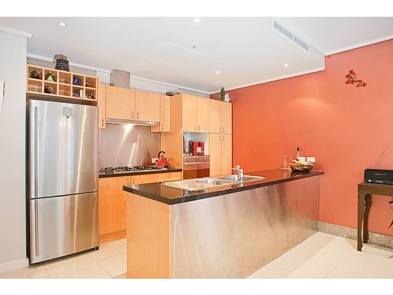 2002/14 Kavanagh Street, Southbank VIC 3006