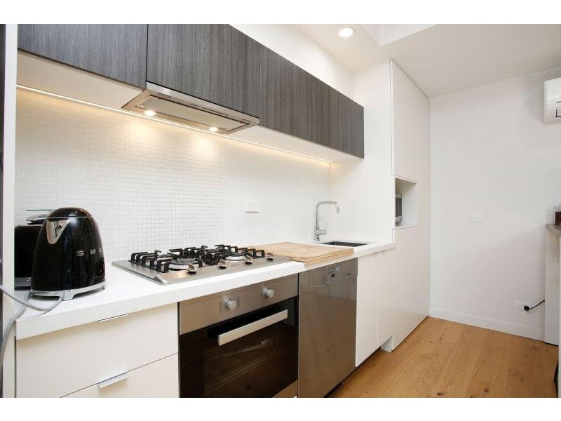 202/1615 Malvern Road, Glen Iris VIC 3146