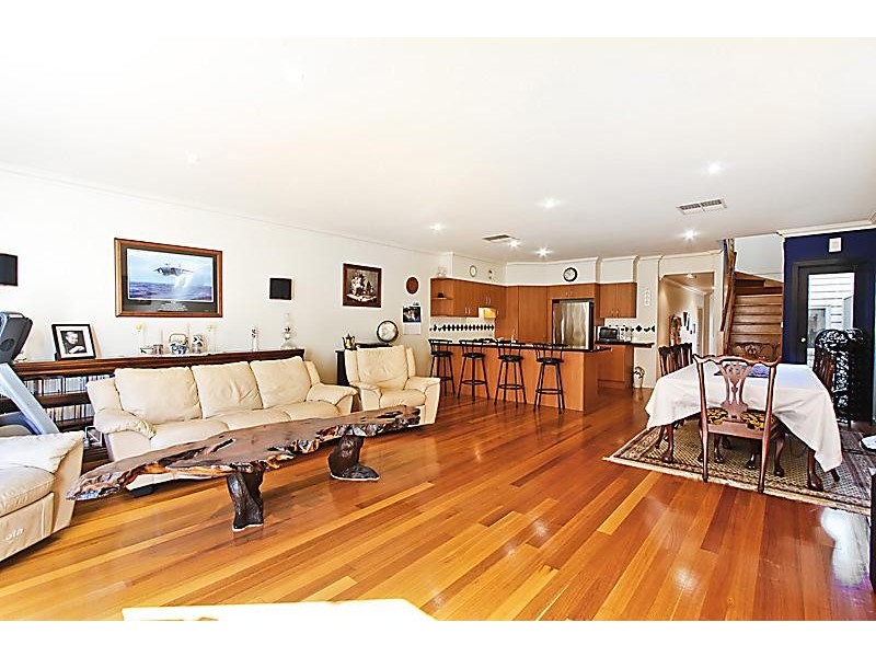 22 Wisewould Street, Flemington VIC 3031