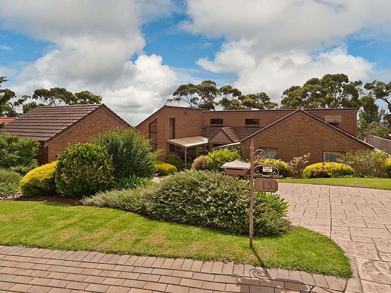 13 Charlson Rise, Happy Valley SA 5159