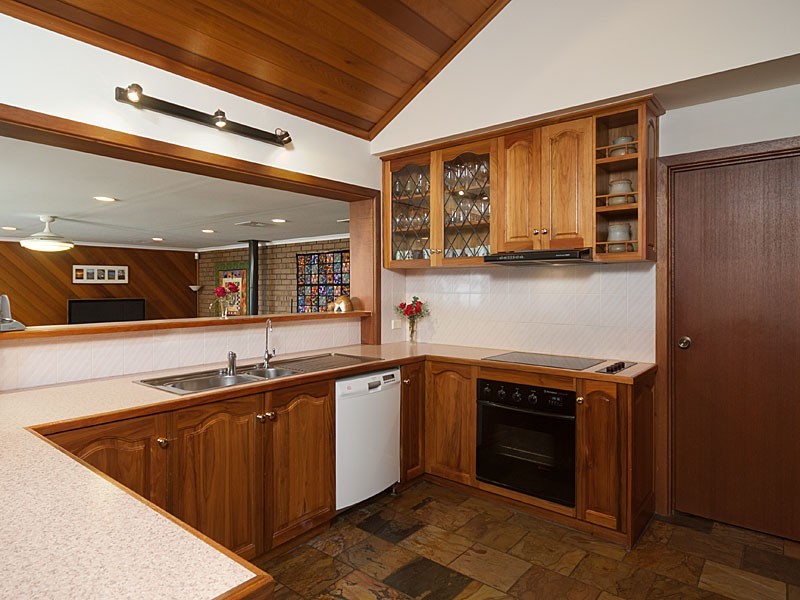 13 Charlson Rise, Happy Valley SA 5159