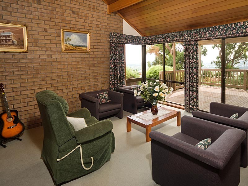 13 Charlson Rise, Happy Valley SA 5159