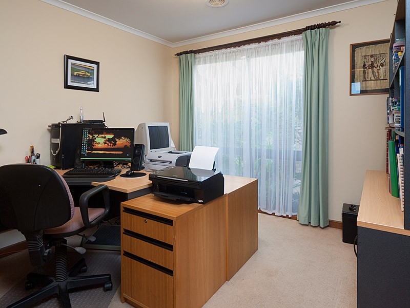 13 Charlson Rise, Happy Valley SA 5159