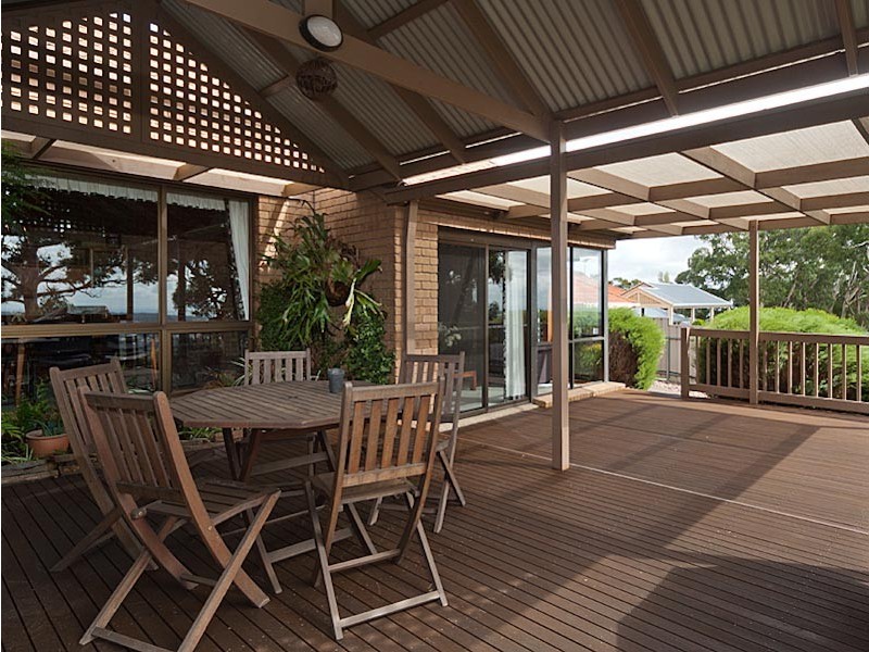 13 Charlson Rise, Happy Valley SA 5159