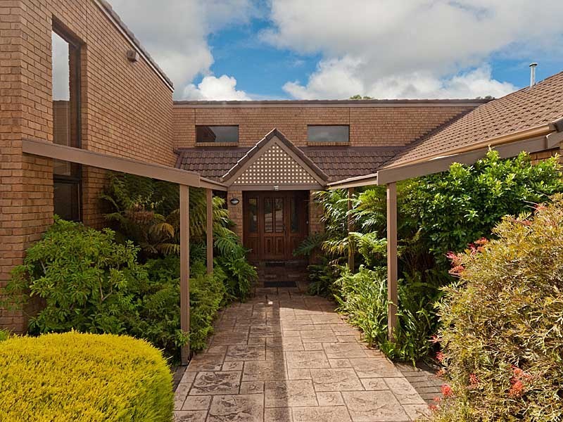 13 Charlson Rise, Happy Valley SA 5159