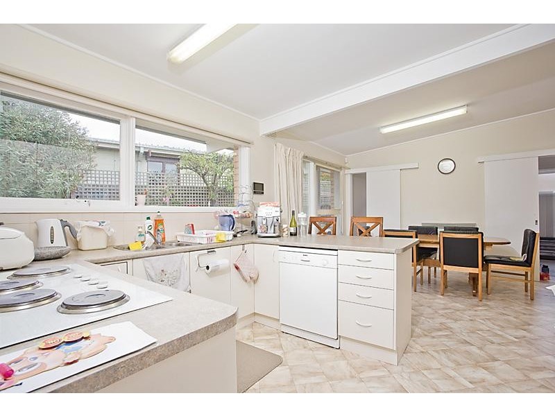 141 Eley Road, Blackburn South VIC 3130