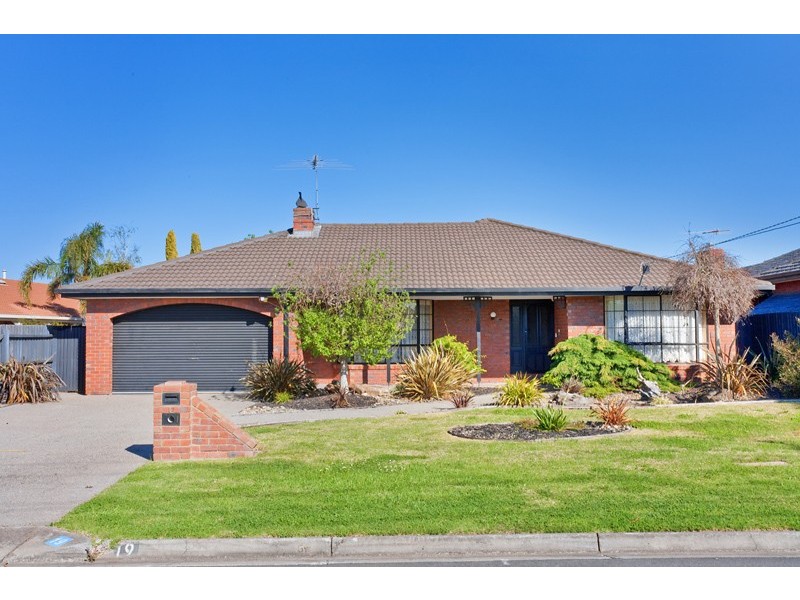 19 Elder Road, Hoppers Crossing VIC 3029