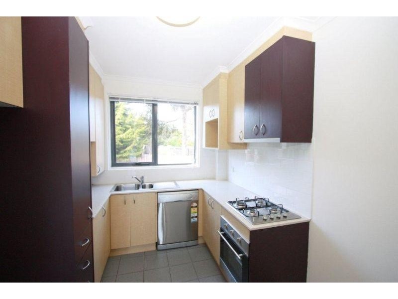 4/25 Nepean Highway, Elsternwick VIC 3185