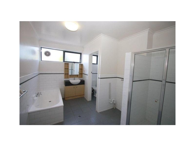 4/25 Nepean Highway, Elsternwick VIC 3185