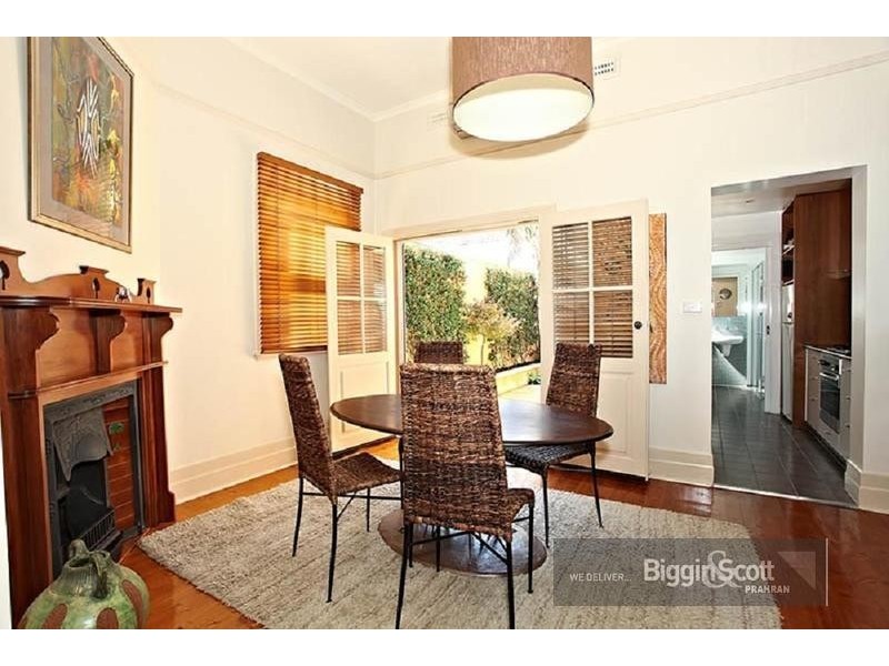 24 Newry Street, Windsor VIC 3181