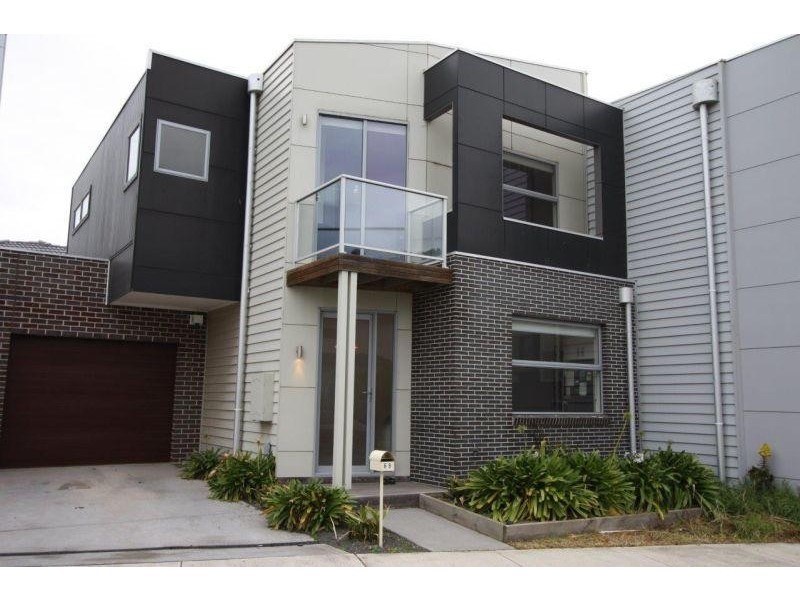 69 Stenhouse  Avenue, Brooklyn VIC 3012