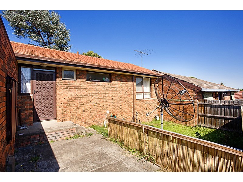 1/77 Wetherby Road, Doncaster VIC 3108