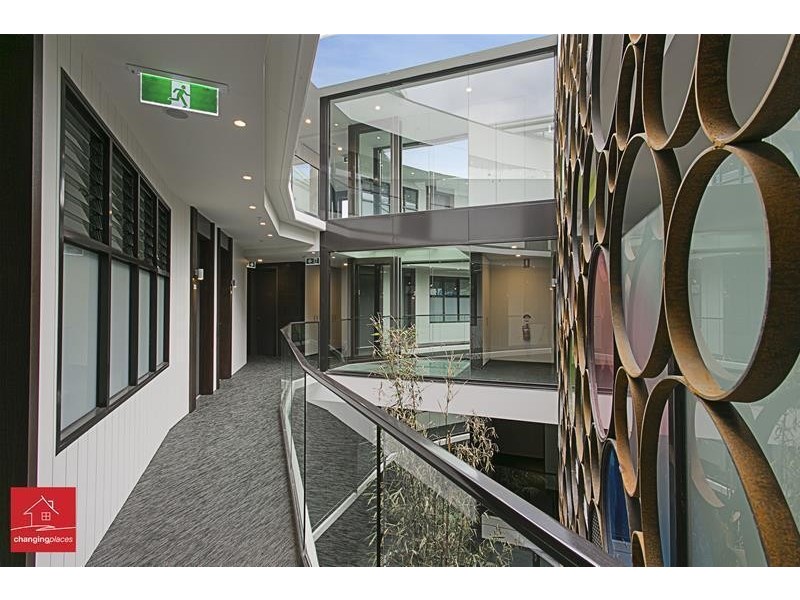 206/12-18  Martin  Street, St Kilda VIC 3182