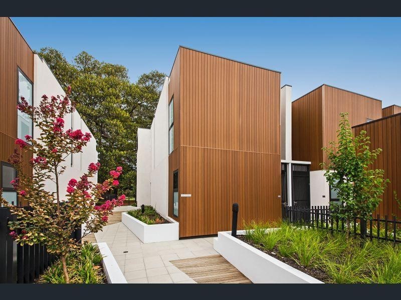 14/19 Landcox Street, Brighton East VIC 3187