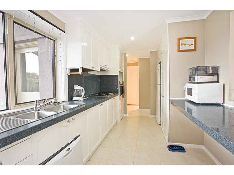 135 Nepean Highway, Seaford VIC 3198