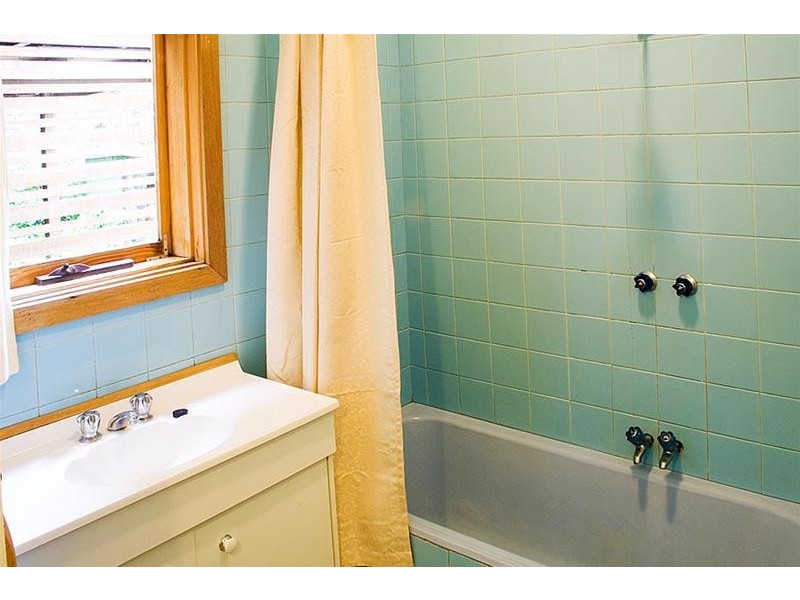 36 Monbulk  Road, Belgrave VIC 3160