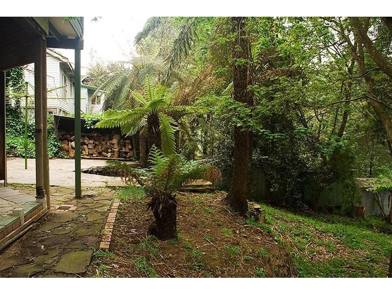 36 Monbulk  Road, Belgrave VIC 3160