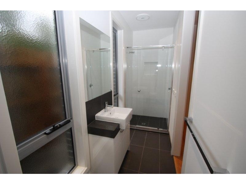 4/13 David Street, Altona VIC 3018