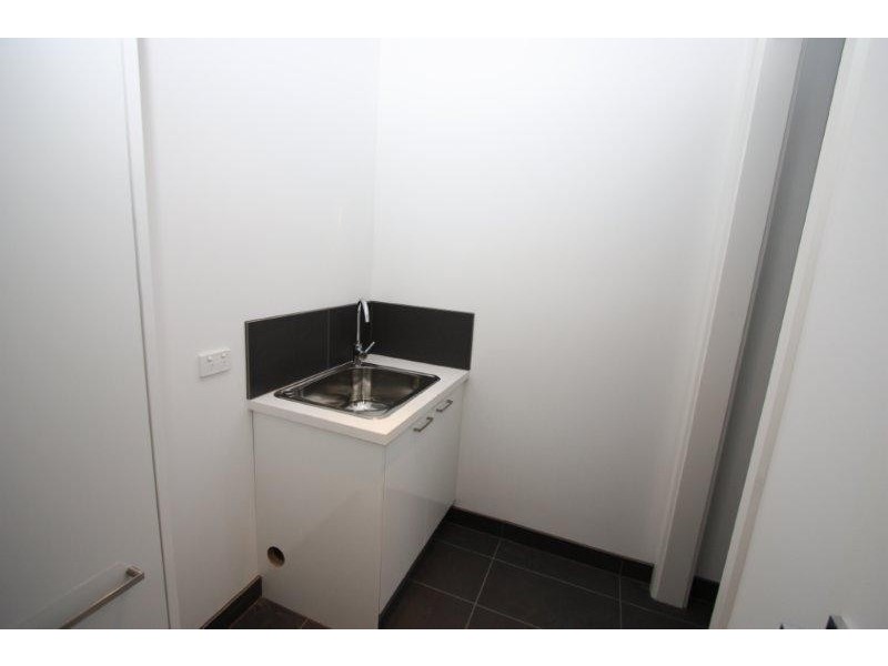 4/13 David Street, Altona VIC 3018