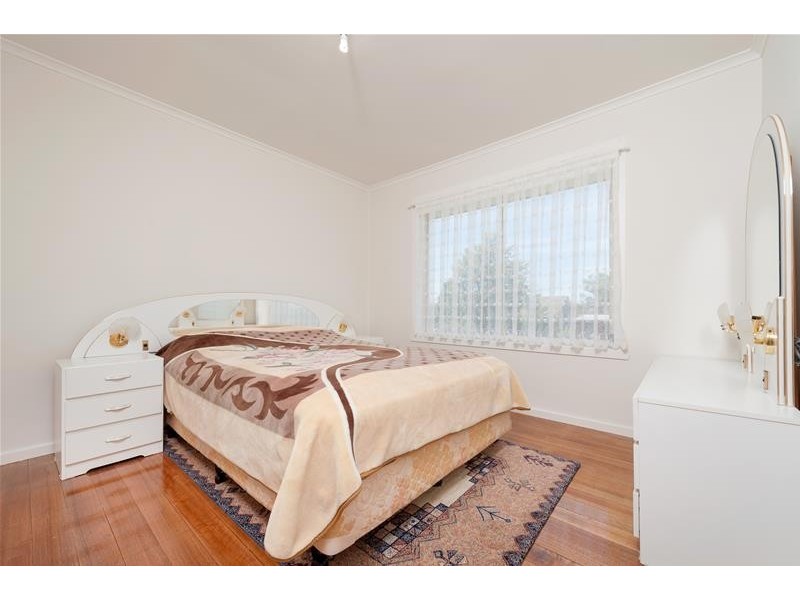 19 Morwell Crescent, Dallas VIC 3047