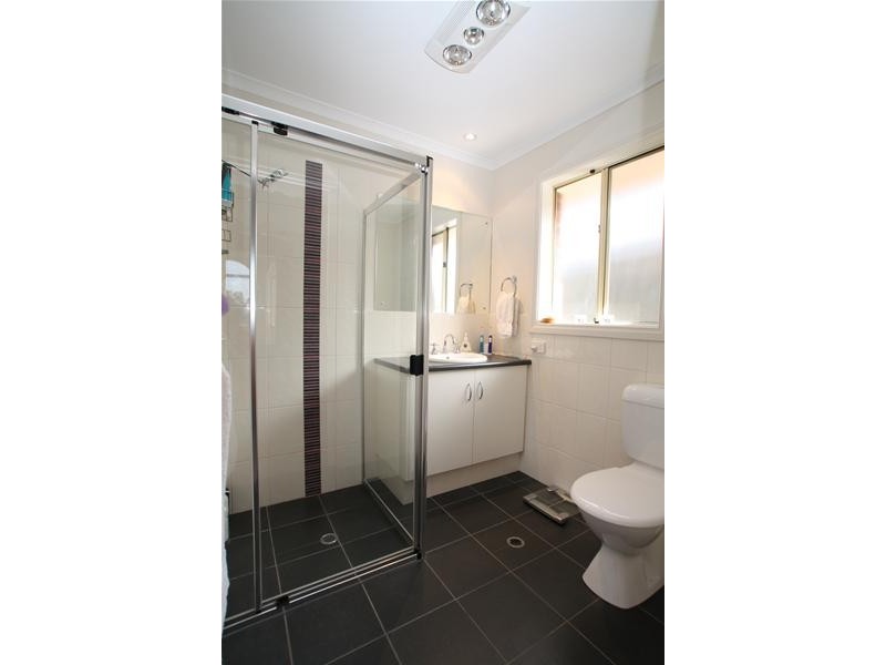 15 Strathford Way, Strathalbyn SA 5255