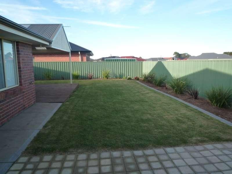 15 Strathford Way, Strathalbyn SA 5255