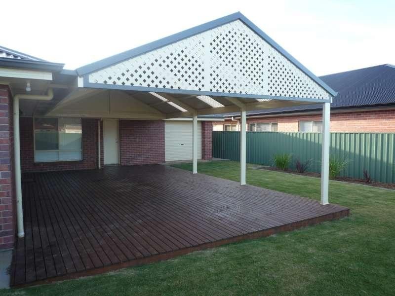 15 Strathford Way, Strathalbyn SA 5255