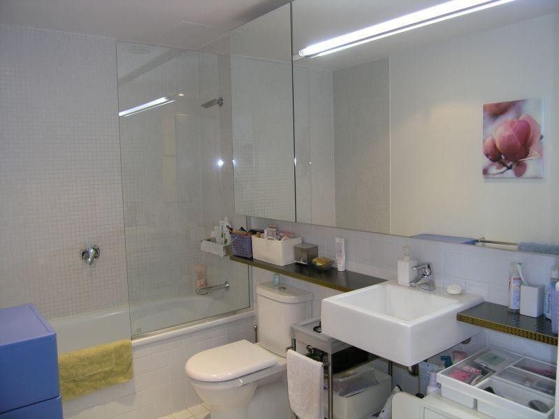 1303/8 Waterview Walk, Docklands VIC 3008