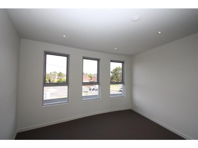 105/1 Mackie Road, Bentleigh East VIC 3165