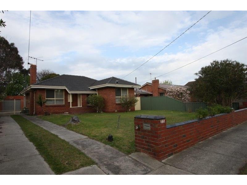 180 Ludstone Street, Hampton VIC 3188