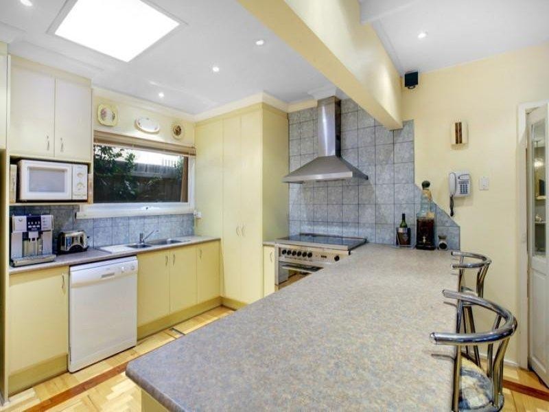 41 Ashmore Road, Forest Hill VIC 3131