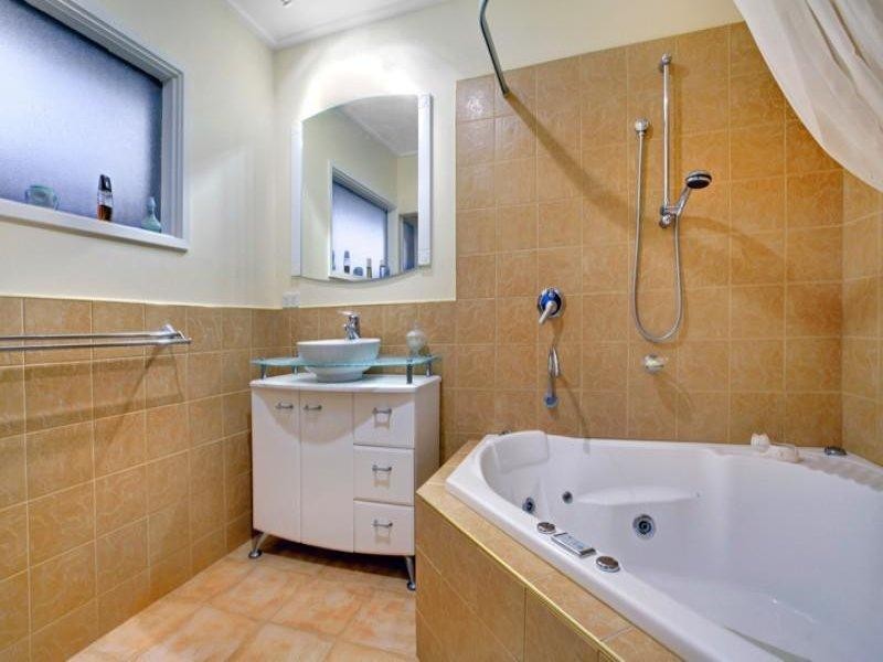 41 Ashmore Road, Forest Hill VIC 3131