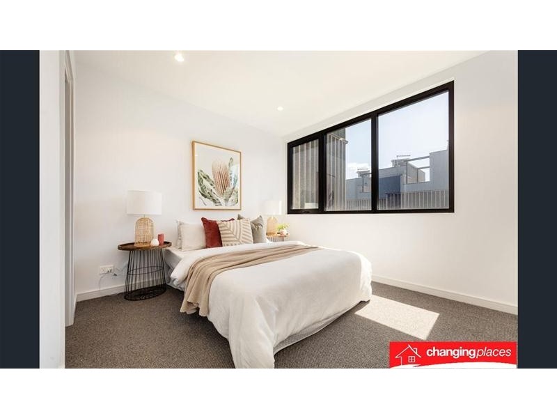 13 Yates Lane, Parkville VIC 3052