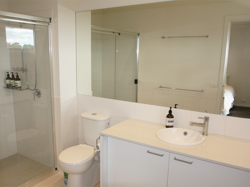 25 Barrier Reef Circuit, Endeavour Hills VIC 3802