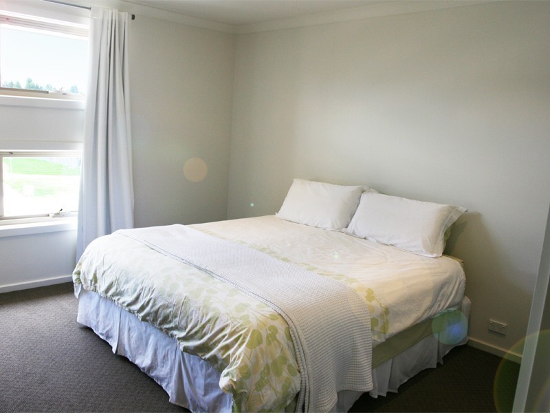 25 Barrier Reef Circuit, Endeavour Hills VIC 3802