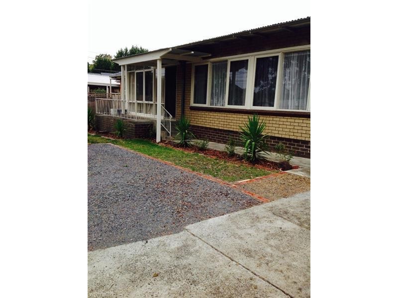 4 Virginia Way, Ferntree Gully VIC 3156