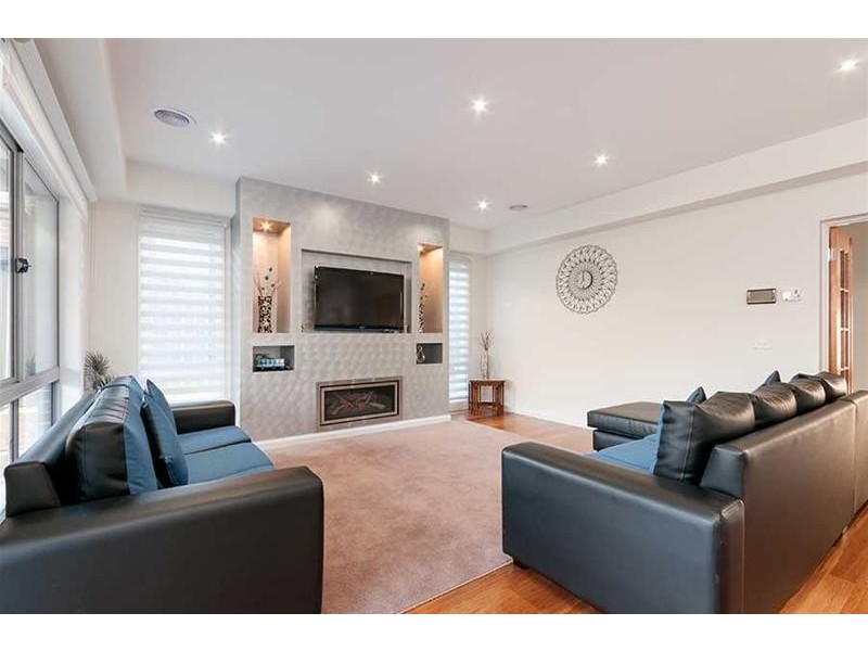 23 Essence Parkway, Craigieburn VIC 3064