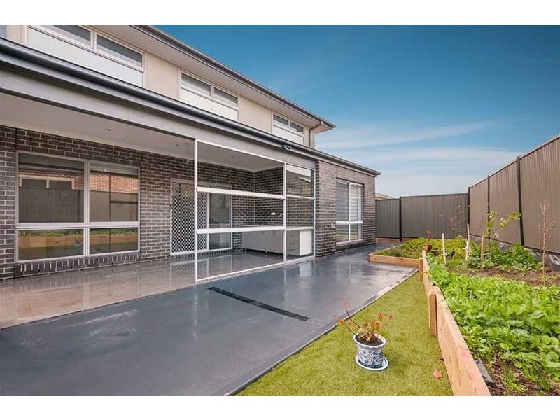 23 Essence Parkway, Craigieburn VIC 3064