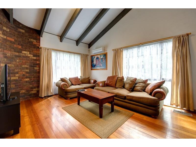 7 Hilltop Road, Upper Ferntree Gully VIC 3156