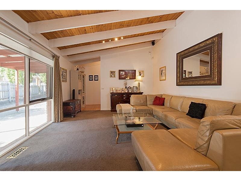 10 Lakeview Avenue, Rowville VIC 3178