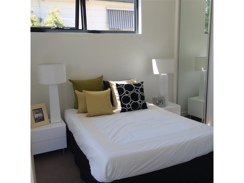 402 Dandenong Road, St Kilda East VIC 3183